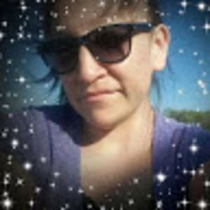 Meet your Posher, Arielle